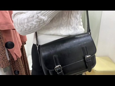 ❤️ Masturbasi umum saka asu enom FeralBerry karo dildo ing kamar fitting ️ Video seks ing kita% jv.com-porn-kai.ru% ❌❤