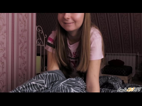 ❤️ Blondie nyedot dheweke bff rumiyin lan nemu cum ing dheweke tutuk ️ Video seks ing kita% jv.com-porn-kai.ru% ❌❤